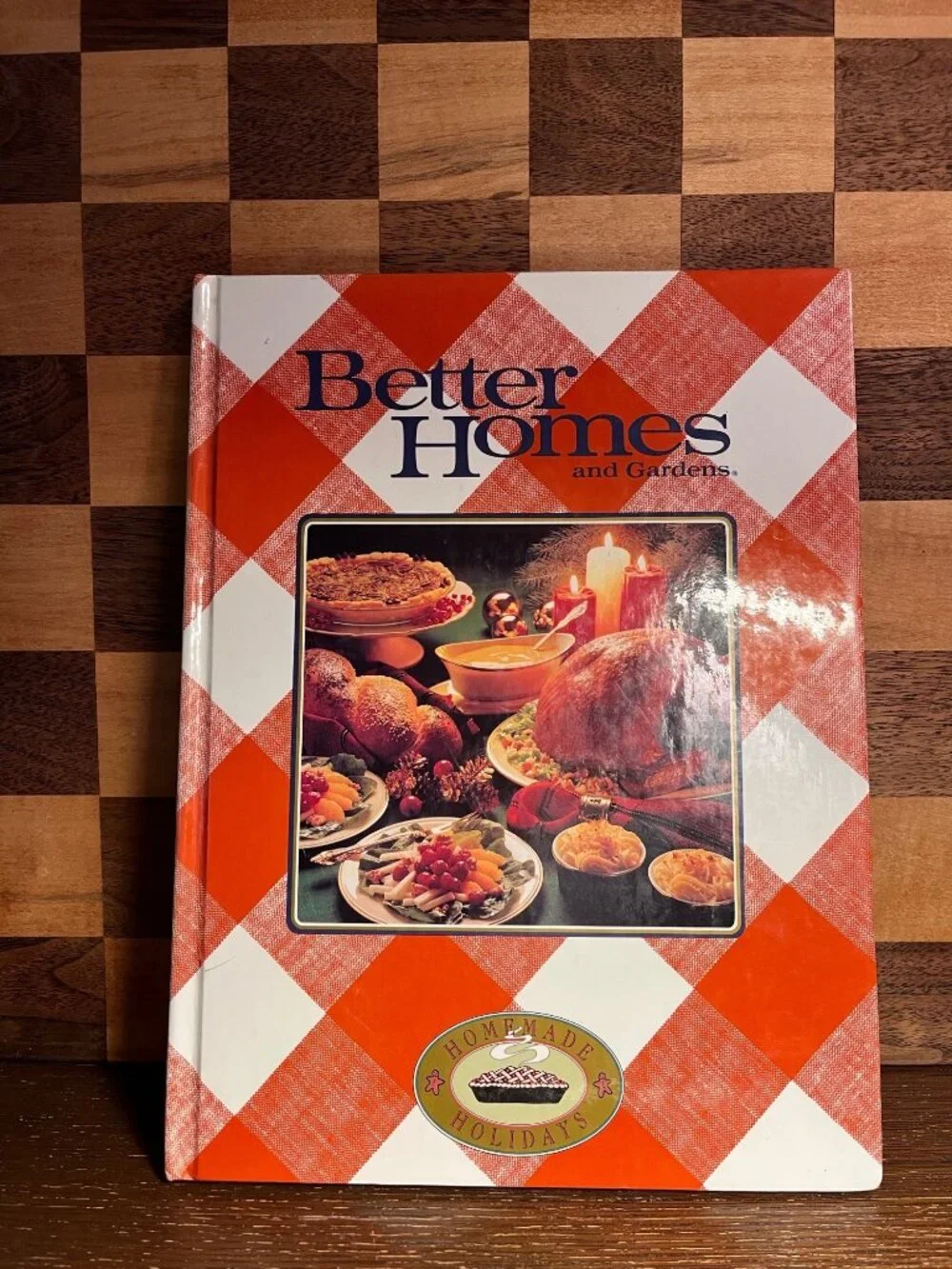 Betty Homes and Gardens Homemade Holidays Cookbook A687